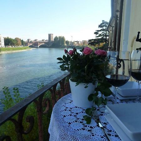 Casa Archi - Balcone Sul Fiume Διαμέρισμα Βερόνα Εξωτερικό φωτογραφία