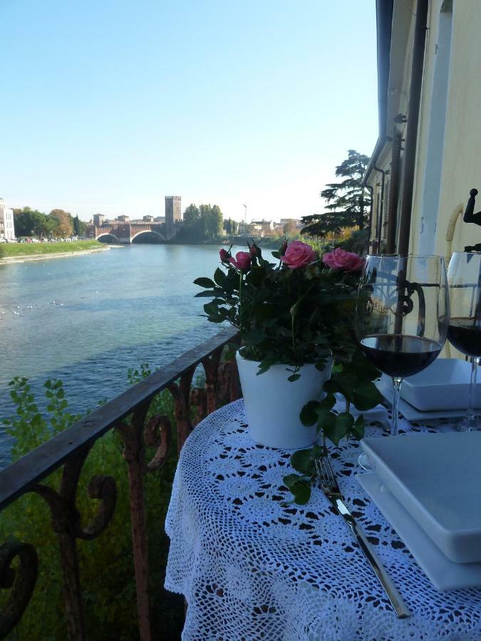 Casa Archi - Balcone Sul Fiume Διαμέρισμα Βερόνα Εξωτερικό φωτογραφία
